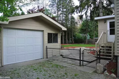 530 State, Algonac, MI 48001 photo 8