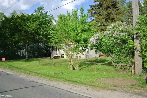 530 State, Algonac, MI 48001 photo 22