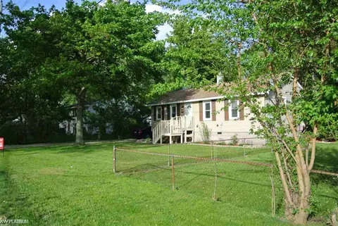 530 State, Algonac, MI 48001 photo 24