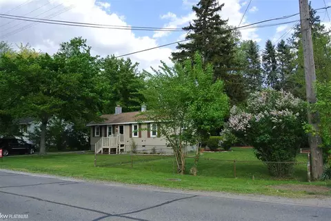 530 State, Algonac, MI 48001 photo 5