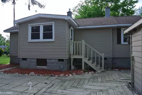 530 State, Algonac, MI 48001 photo 27