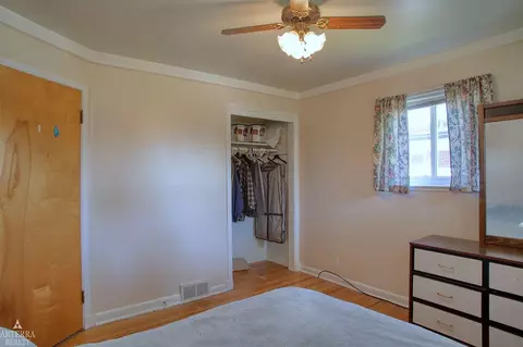 23254 Panama, Warren, MI 48091 photo 19