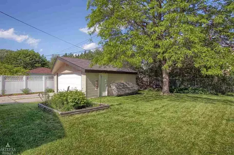 23254 Panama, Warren, MI 48091 photo 28