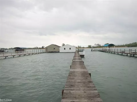 5637 Pointe Tremble, Algonac, MI 48001 photo 37