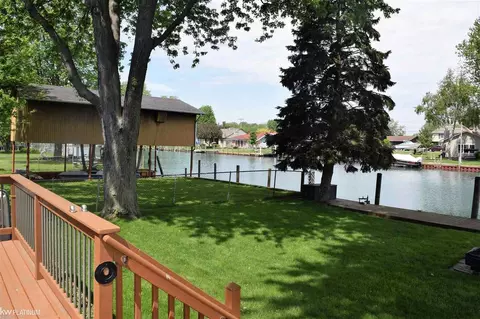 7248 Bluebill, Algonac, MI 48001 photo 2