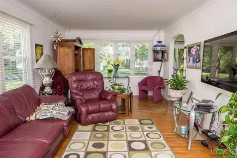 962 Vine, Adrian, MI 49221 photo 15