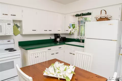 962 Vine, Adrian, MI 49221 photo 18