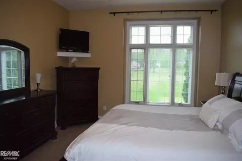 2353 Equestrian, Saint Clair, MI 48079 photo 13