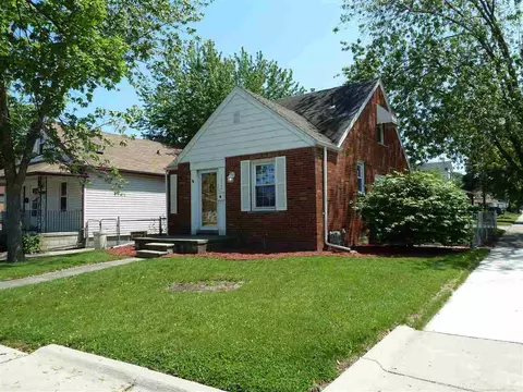 17100 Stephens, Eastpointe, MI 48021 photo 1