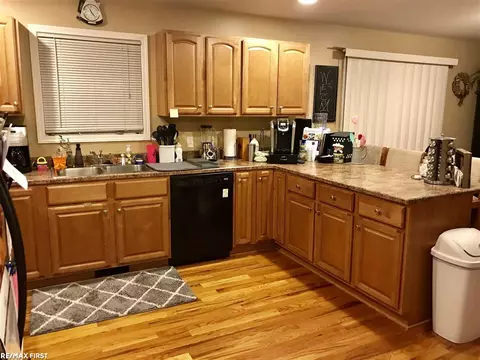 72 High, Clawson, MI 48017 photo 7