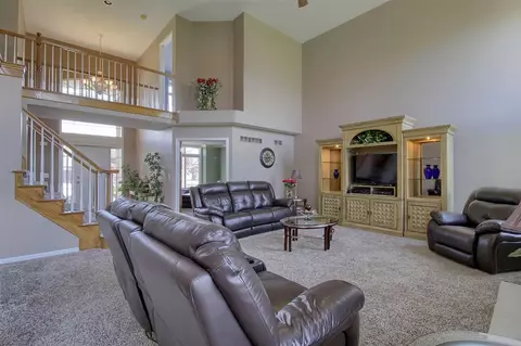 20925 Addison, Macomb, MI 48044 photo 5