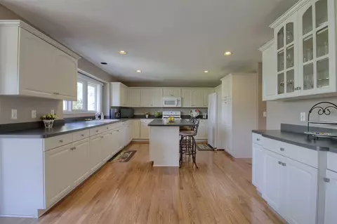 20925 Addison, Macomb, MI 48044 photo 9