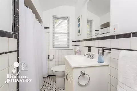 855 Saint Clair, Grosse Pointe, MI 48230 photo 34
