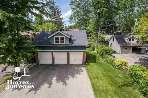855 Saint Clair, Grosse Pointe, MI 48230 photo 42