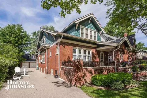 855 Saint Clair, Grosse Pointe, MI 48230 photo 2