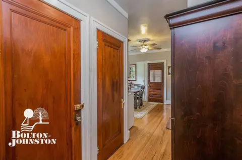 855 Saint Clair, Grosse Pointe, MI 48230 photo 17