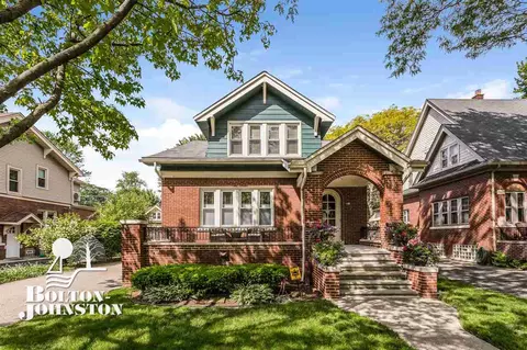 855 Saint Clair, Grosse Pointe, MI 48230 photo 1