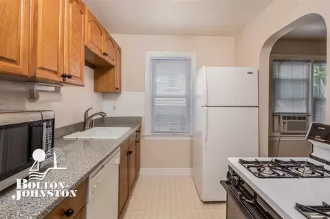 855 Saint Clair, Grosse Pointe, MI 48230 photo 28