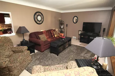 24608 Audrey, Warren, MI 48091 photo 7