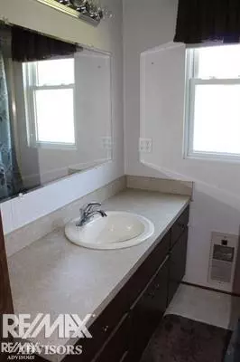 10176 Puttygut, Casco, MI 48064 photo 17