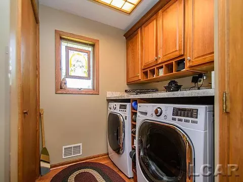 812 Stetson, Tecumseh, MI 49286 photo 12