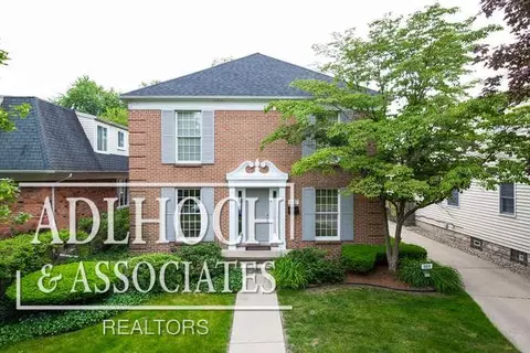 887 Neff, Grosse Pointe, MI 48236 photo 2