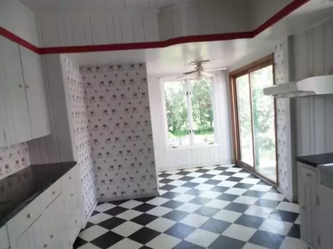 523 Clark, Owosso, MI 48867 photo 10