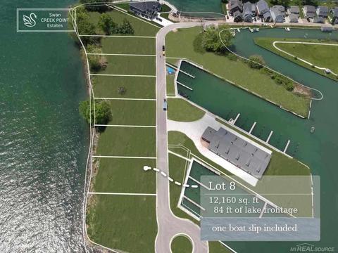 8418 Swan Crk, Fair Haven, MI 48023