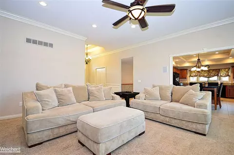 45347 Pentwater, Macomb, MI 48044 photo 13