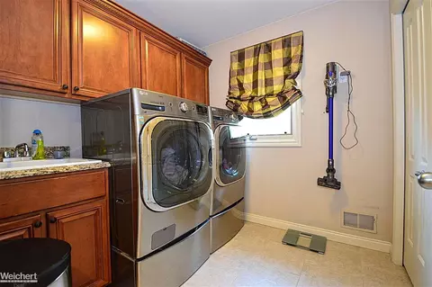 45347 Pentwater, Macomb, MI 48044 photo 29