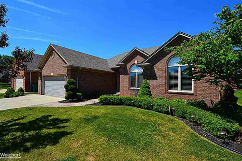 45347 Pentwater, Macomb, MI 48044 photo 3