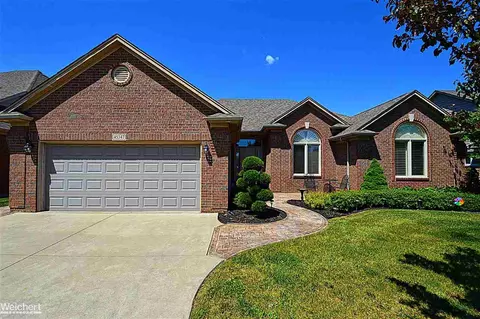 45347 Pentwater, Macomb, MI 48044 photo 1