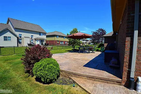 45347 Pentwater, Macomb, MI 48044 photo 45