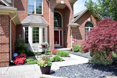 54821 Cabrillo, Macomb, MI 48042 photo 4