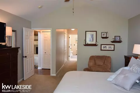 54821 Cabrillo, Macomb, MI 48042 photo 20