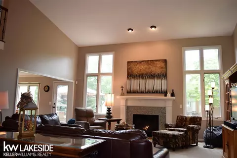 54821 Cabrillo, Macomb, MI 48042 photo 10