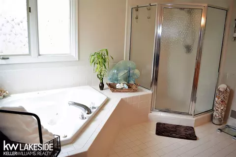 54821 Cabrillo, Macomb, MI 48042 photo 22