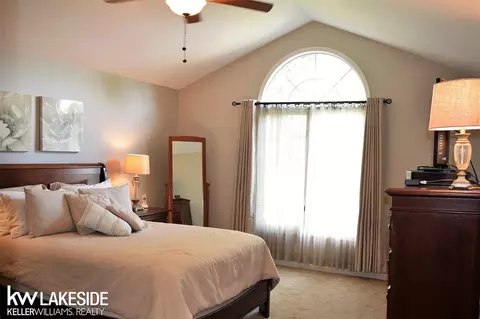 54821 Cabrillo, Macomb, MI 48042 photo 19