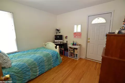 635 Hudson, Clawson, MI 48017 photo 17