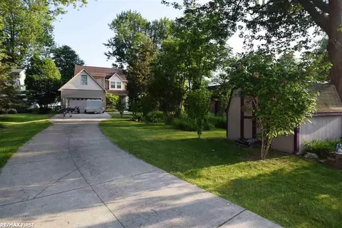 4663 Pointe Tremble, Algonac, MI 48001 photo 11