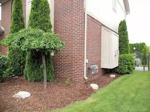 49082 Deerfield, Macomb Twp, MI 48044 photo 50