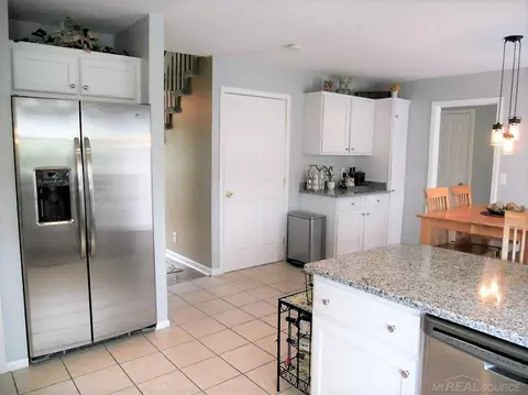 49082 Deerfield, Macomb Twp, MI 48044 photo 20