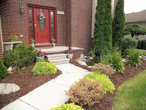 49082 Deerfield, Macomb Twp, MI 48044 photo 5