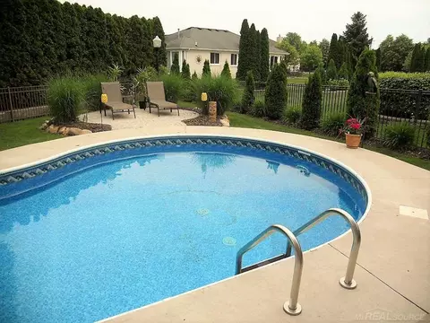 49082 Deerfield, Macomb Twp, MI 48044 photo 61