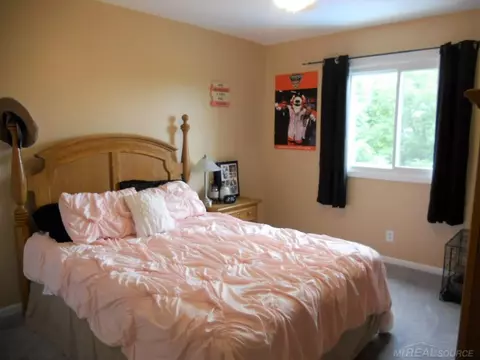 49082 Deerfield, Macomb Twp, MI 48044 photo 36