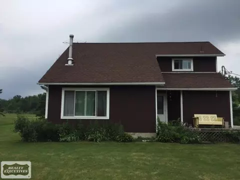 4280 Shutt, Capac, MI 48014 photo 2