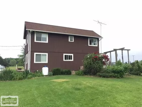 4280 Shutt, Capac, MI 48014 photo 3
