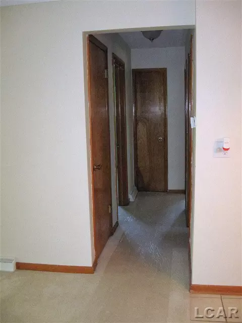 703 Brook, Tecumseh, MI 49286 photo 4