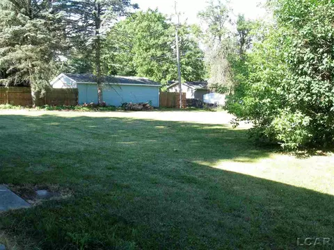 703 Brook, Tecumseh, MI 49286 photo 25