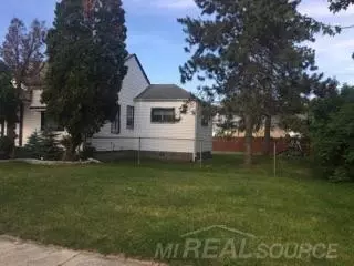 22046 Cushing, Eastpointe, MI 48021 photo 4